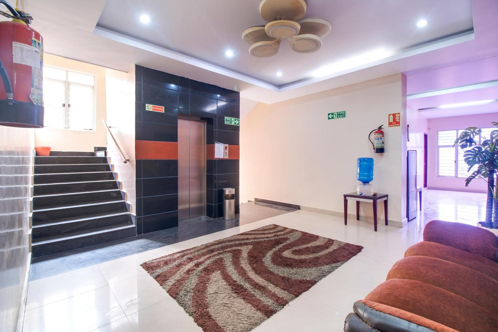 Super Townhouse Gajuwaka Near Cmr Mall Kurmannapalem Εξωτερικό φωτογραφία